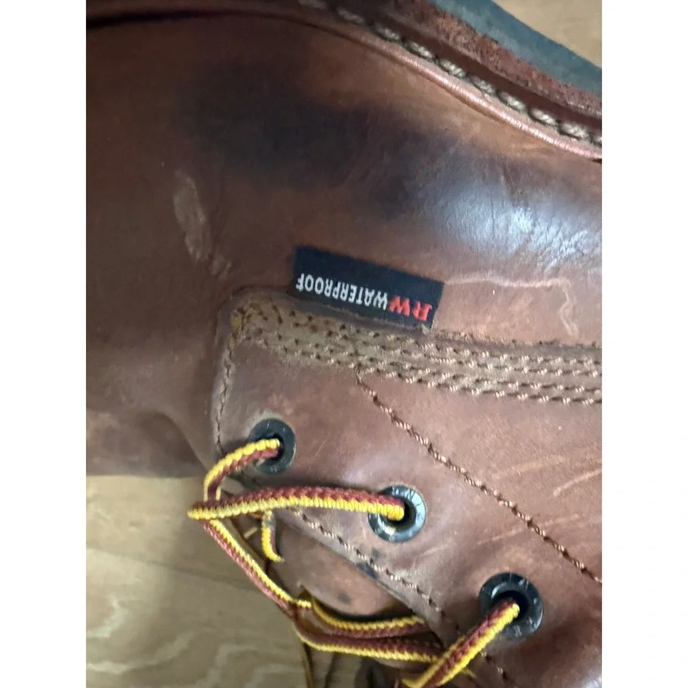 Red Wing 4420 Logger Boots Mens‎ 9.5 EE Brown Waterproof Steel Toe Vibram EH